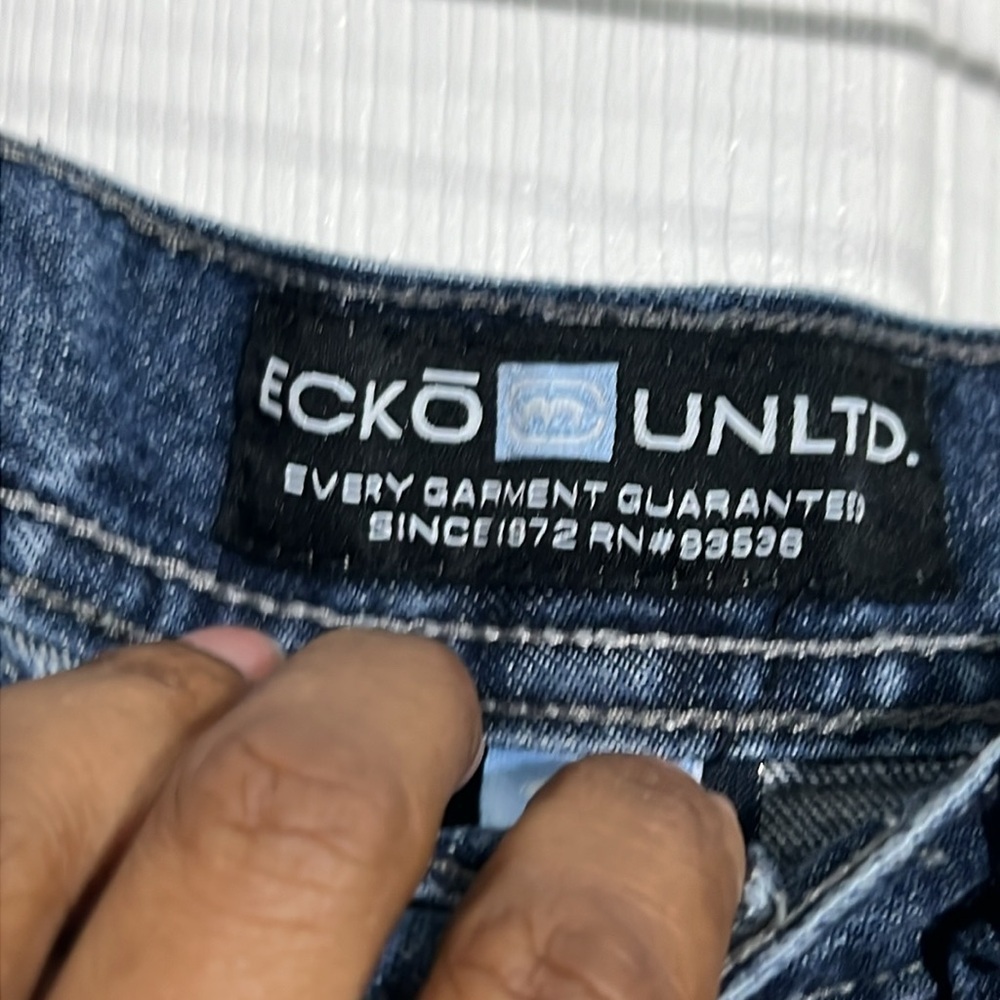 Ecko Unlimited Men's Vintage Denim shorts - Size 30 - Blue - Picture 4 of 10